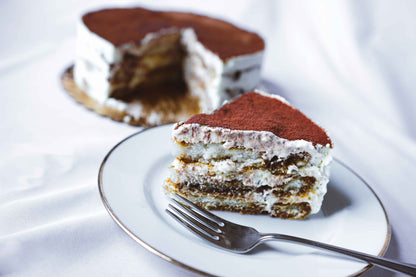 Tiramisu Cake